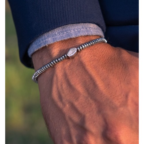 Bracelet with 4mm Hematite... 2