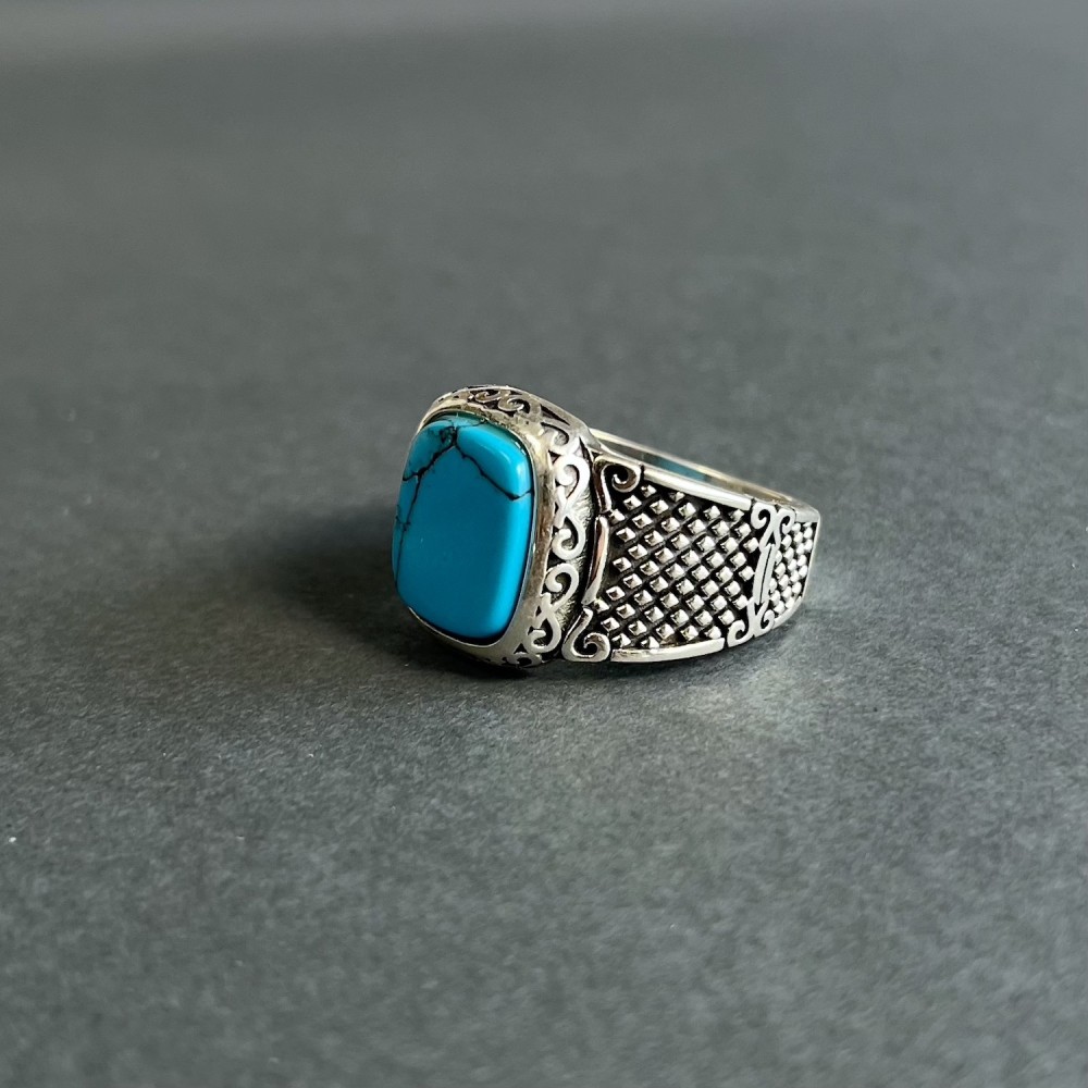 925% Silver Ring with Vintage...