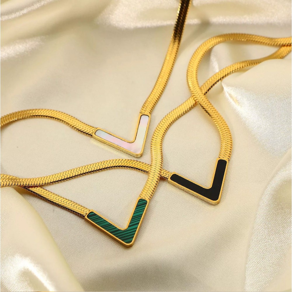 Women's Gold Necklace Choker in Steel...