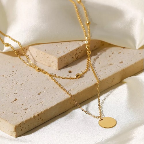 Women's Gold Necklace...