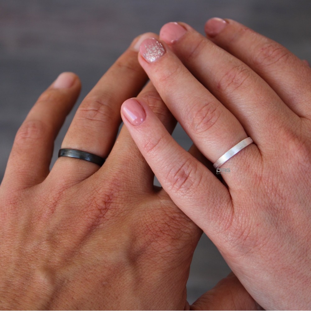 Couple of engagement rings in 925%...