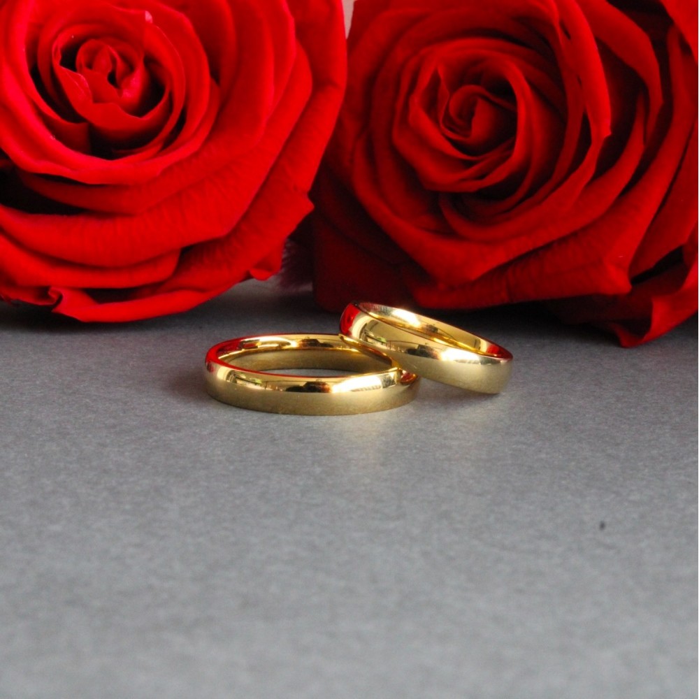 Couple of rings Engagement rings...