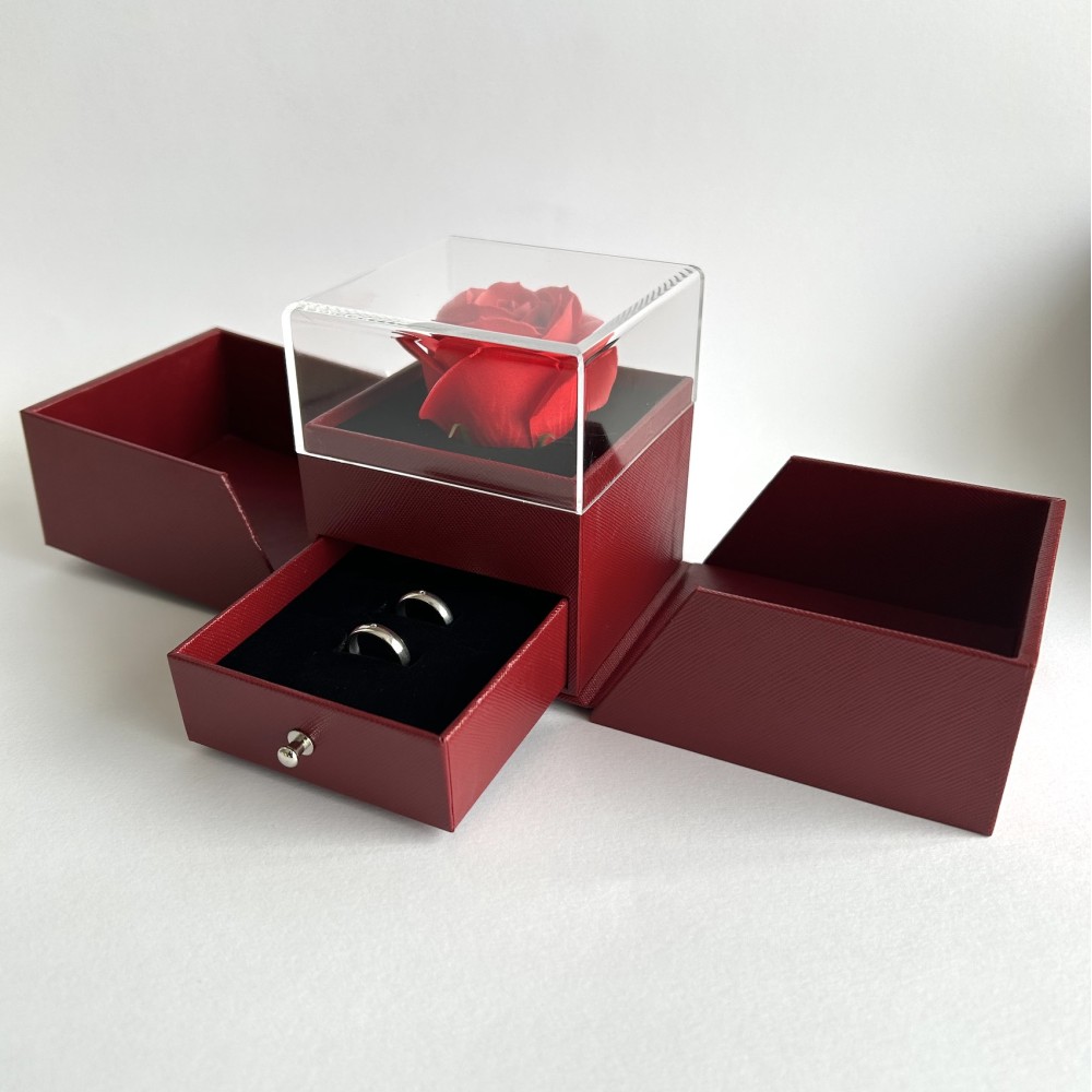 Confezione rosa Per Anello