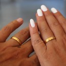 Pair of Wedding Bands Engagement Rings Steel Hammered Classic Gold Wedding