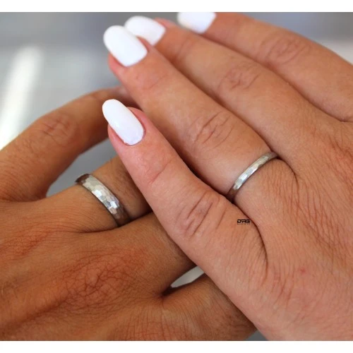 copy of Wedding Rings 4mm... 2