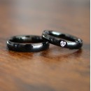 Fedi Fedine Solitario cuore 4 mm Lisce Nere