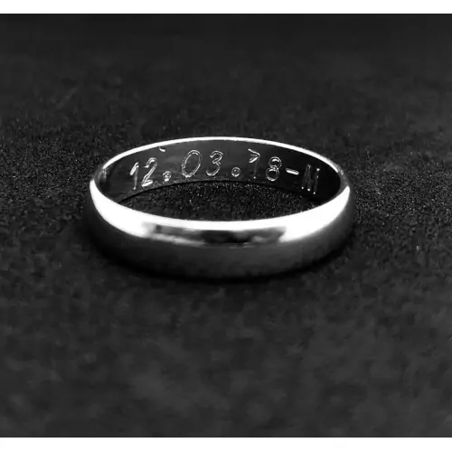 925% silver simple ring... 2