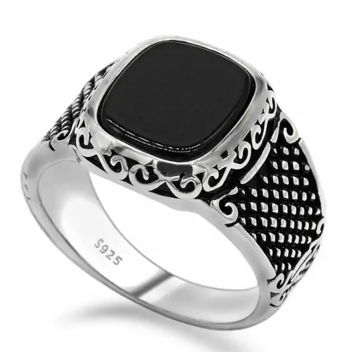 Anello Uomo Con Pietra Nera