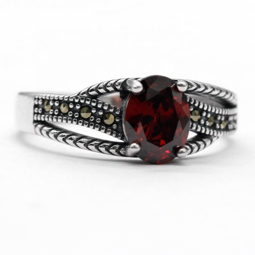 Men's Women's Ring in 925%... 2