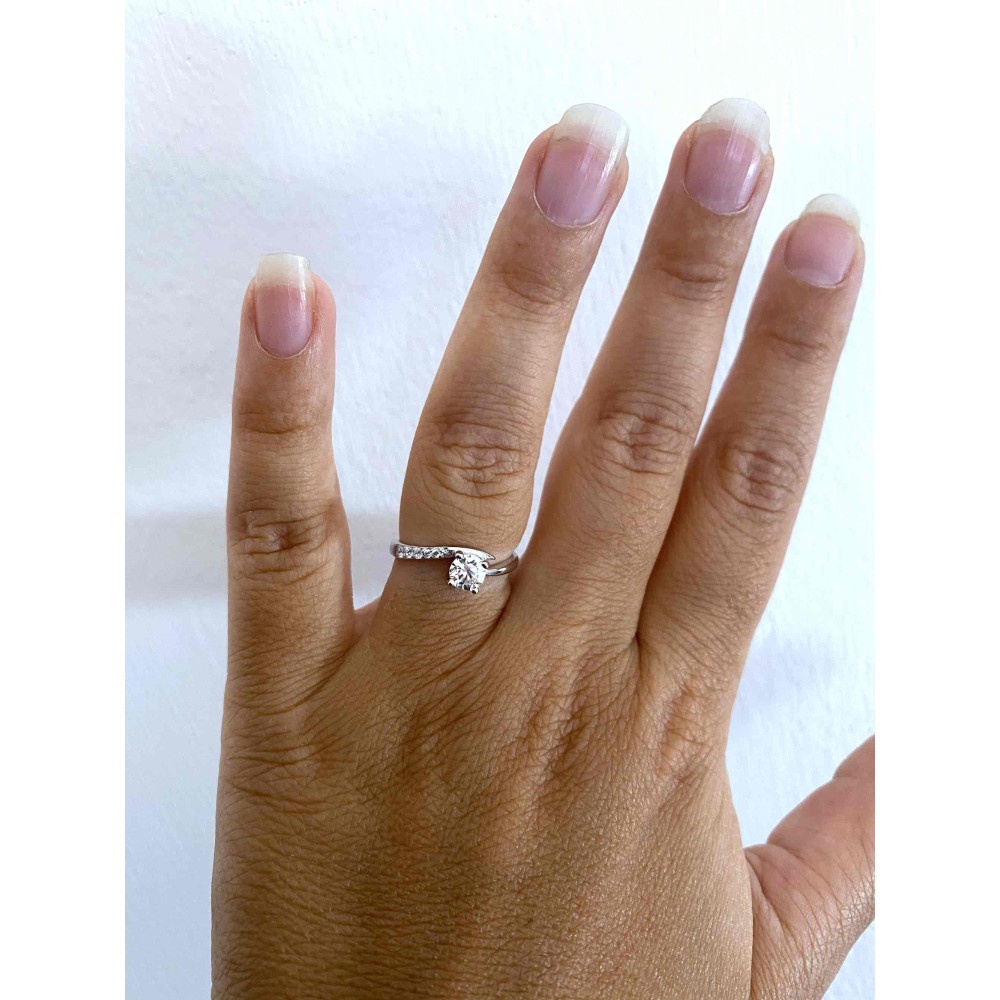 925 Sterling Silver Solitaire Ring...