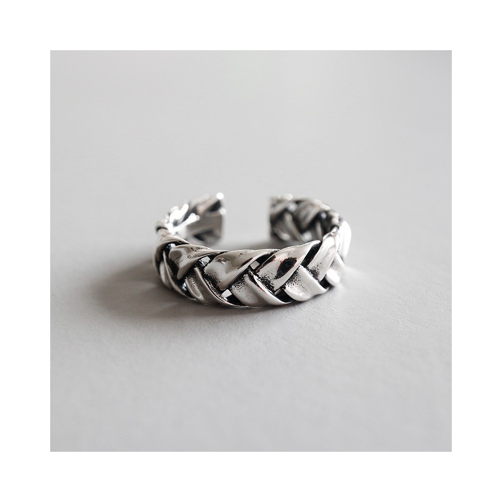 Adjustable Band Ring in 925 Sterling...