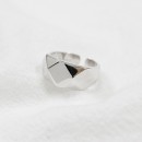 Anello Regolabile a fascia con Rombi in Argento 925%