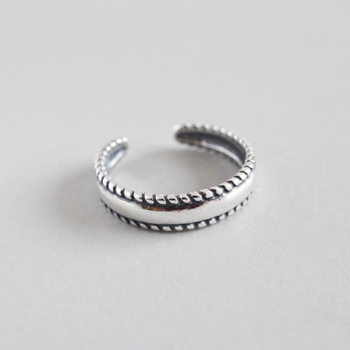 Adjustable band ring for...