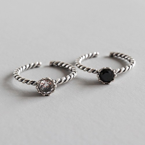 Adjustable Women's Ring in... 2