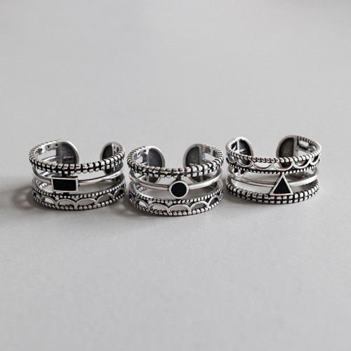 Adjustable Women's Ring in... 2