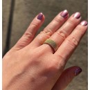 Milanese mesh steel ring with gold band for men and women, unisex.